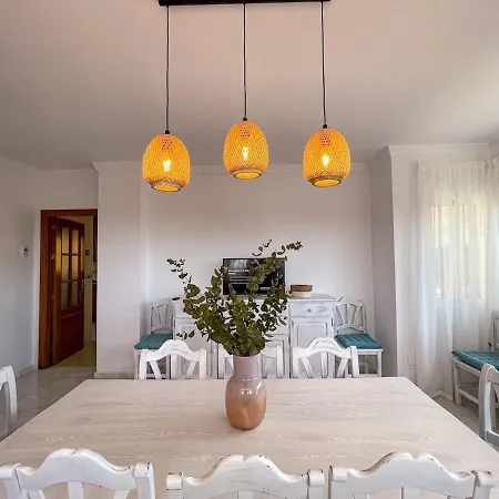 Villa Vista Heated Pool, Bbq, Parking, Ping-pong