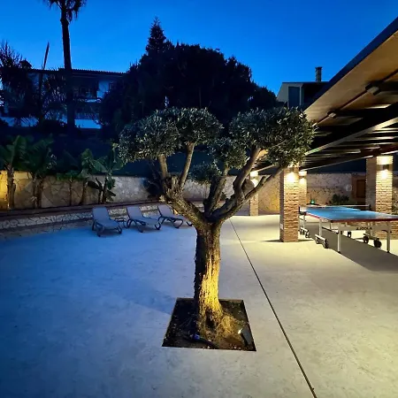 Vista Heated Pool, Bbq, Parking, Ping-pong Villa Malaga