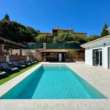 Vista Heated Pool, Bbq, Parking, Ping-pong Villa
