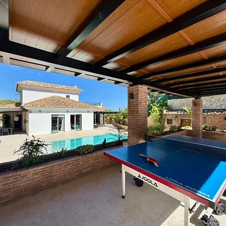 Villa Vista Heated Pool, Bbq, Parking, Ping-pong Malaga