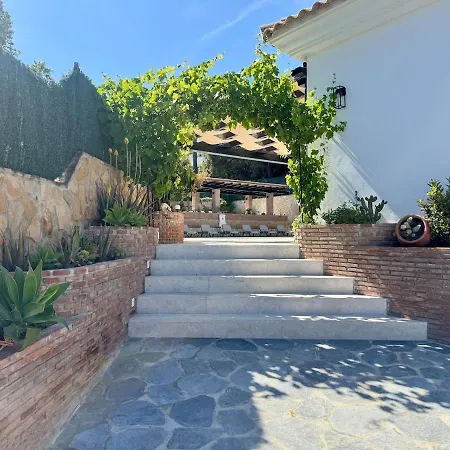 Vista Heated Pool, Bbq, Parking, Ping-pong